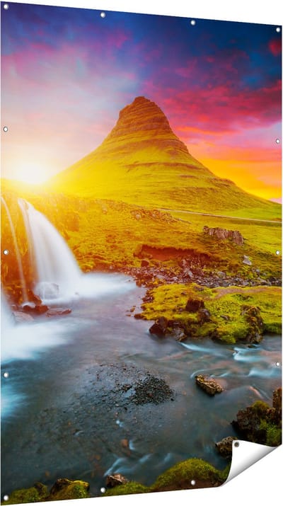 Gards Tuinposter Waterval bij een Vulkaan met Zonsondergang - 120x180 cm - Tuindoek - Tuindecoratie - Wanddecoratie buiten - Tuinschilderij