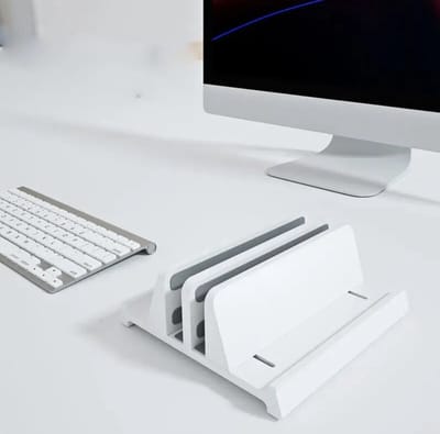KimDo - Verticale laptopstandaard - wit - verstelbare - verticaal - aluminium - 4-in-1 met 2 sleuven, ruimtebesparend voor MacBook - notebook - iPad - laptops tot 17,3 inch