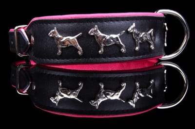 Dog's Companion Leren Halsband - Bull Terriër - Lengte: 55 cm Verstelbaar van: 45-53 cm x 40 mm - Zwart/Roze