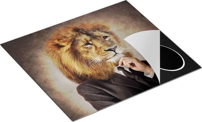 Chefcare Inductie Beschermer Leeuw in Pak - Leeuwenkop - 60x50 cm - Afdekplaat Inductie - Kookplaat Beschermer - Inductie Mat