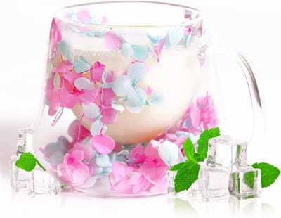 Elegante dubbele wand glazen tumblers van 200 ml met bloemenmotief, perfect als cadeau voor vrienden, vriendinnen en moeders.