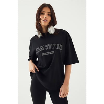 Dames DSGN Studio Sports Club Heavyweight Oversized T-Shirt | Zwart | Maat: XS