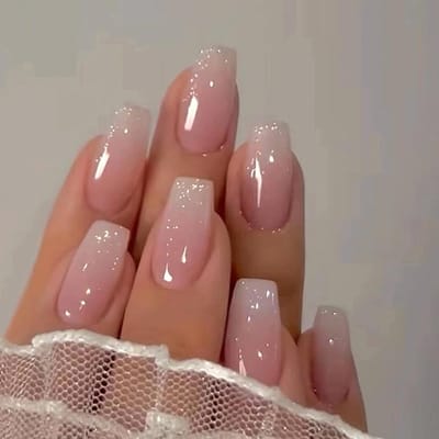24 Stuks Korte Kunstnagels voor Vrouwen, Franse Drukkunst, Roze Ballerina Nagels voor Nail Art en Manicure