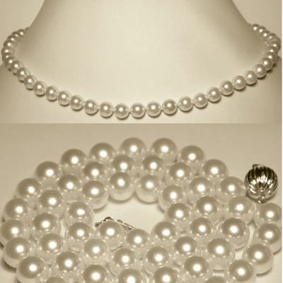 Hetty'S - Uniek parelcollier - Akoya parels - met 14 karaat wit goud bolslot - maat parels 5-6 mm