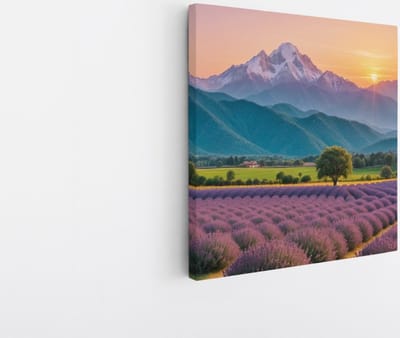 Saammp Canvas Schilderij - Bloemen - Lavendel met bergachtig landschap - Natuur - 20x20 - Foto op canvas - Wanddecoratie - Muurdecoratie Woonkamer - Slaapkamer decoratie - Canvas Print