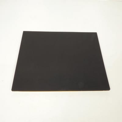 Mousse de selle adhésive 39x49x1cm pour coque moto racing poly carbone fibre