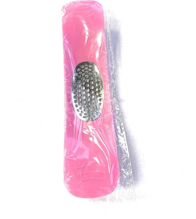 Sterke knoflookpers - RVS - Handpers - Gember rasp - Knoflookpeller / snijder - Handrasp - Knoflookhakker - Knoflookschaaf - Keukenpers - Roze