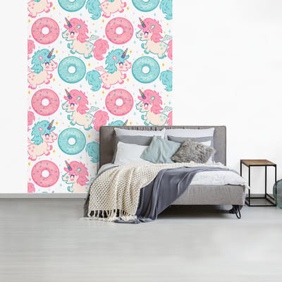 Behang - Fotobehang Eenhoorn - Donut - Baby - Breedte 160 cm x hoogte 220 cm