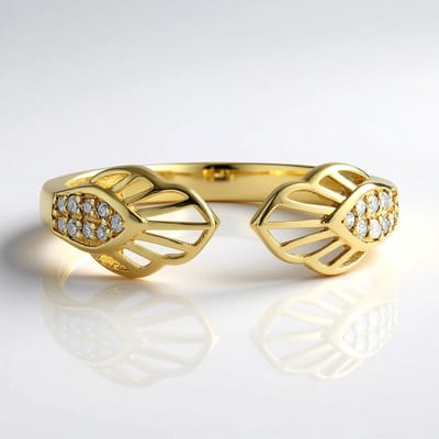Cavill - Gele 9K Gouden Ring met 0,09 ct I2 H Ronde Diamanten - Opengewerkt Bladmotief - Elegante Damesring - Tijdloos Design