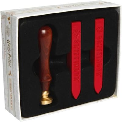 Harry Potter: Gryffindor Wax Seal Set - Harry Potter - Insight Editions