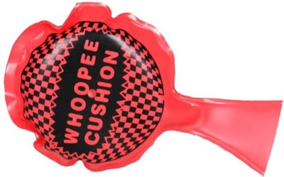 Scheetkussen/scheetzak 9 cm - rood - Fopartikelen - 1 April grappen - poep geluid maken - funny