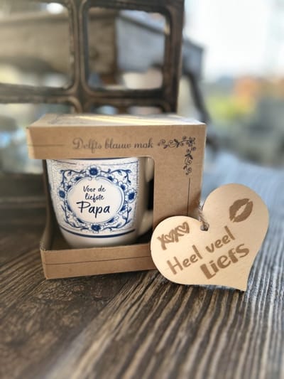 Creaties van Hier – Delfts blauwe mok Papa houten hartje – 10,5 cm – Keramiek