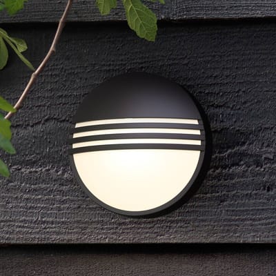 Philips Yarrow wall lantern black 1x6w 230v