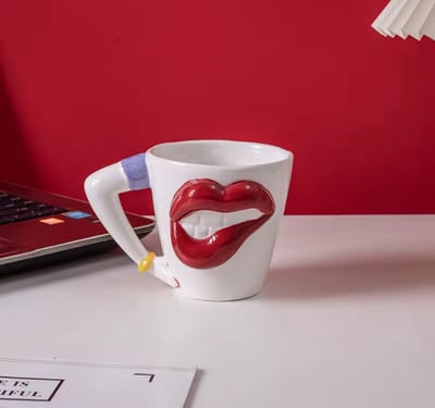 Unieke Mok met Rode Lippen – Creatieve Koffiekop – Keramische Beker – 350 ml – Cadeau voor Hem & Haar