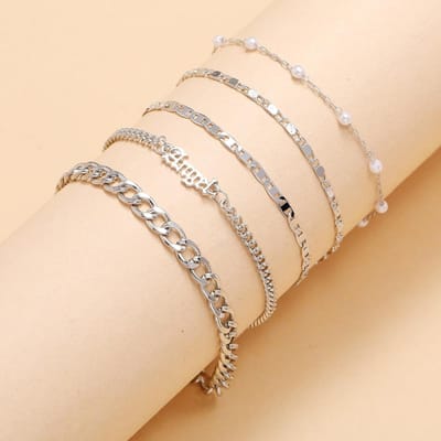 Ensemble de 5 bracelets à chaîne tendance pour femmes Lettre Ange Couleur Or Chaîne à maillons Jonc Bijoux de mode féminine Cadeau beige
