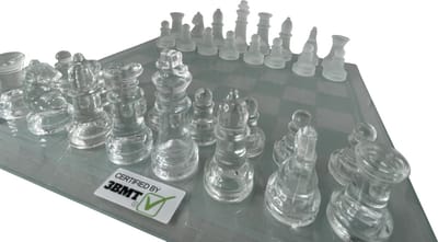 3BMT Glazen schaakspel - van Mat en Helder glas - met Bord en Schaakstukken