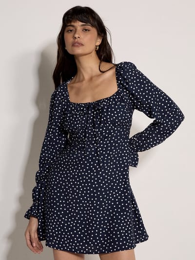 Mini-jurk met stippenprint