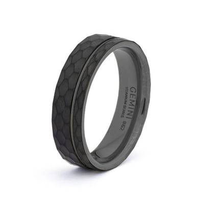 Alter Black - 62