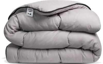 Avenue - Luxe en makkelijk dekbed zonder overtrek – Hoesloos 1 persoons dekbed 140x200 cm – Anti-allergisch & hygiënisch – Wasbaar op 60°C – Wolkenzacht en soepel – Taupe/grijs – All Year comfort zomerdekbed & winterdekbed