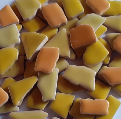 Keramisch Mozaïek steentjes/puzzels Geel mix 300 gram