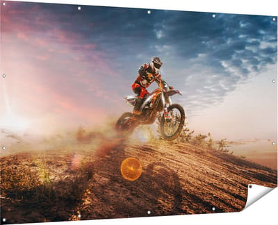 Gards Tuinposter Motorcross op een Heuvel bij Zonsondergang - 180x120 cm - Tuindoek - Tuindecoratie - Wanddecoratie buiten - Tuinschilderij