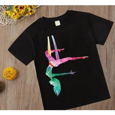 Aquarel Gymnastiekmeisje Print Kinderen 'ST-Shirts Kinderen Zwart T-shirt Gym Oefening Sportliefhebber Verjaardagscadeau Aangepaste T-shirttops 9T gray