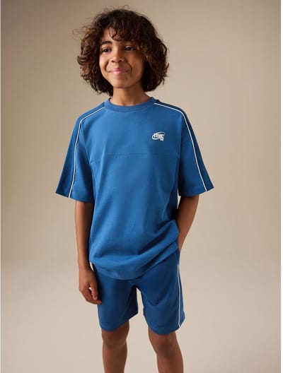 Next - Jongens - Set met T-shirt met kleurvlakken en korte mouwen en korte broek - Blauw