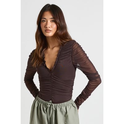 boohoo Dames Mesh Bodysuit Met Gerimpelde Halslijn En Lange Mouwen | Chocoladebruin | Maat: 36