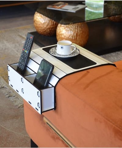 Nestly - Houten Opklapbare Salontafel met Armleuning, Draagbare Hoofdsteuntafel, Bijzettafel met Afstandsbediening, Wit, 28 x 50 cm