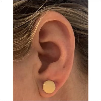 Aramat Jewels | Oorbellen | RVS Ronde Oorbellen Kleurrijk Emaille - Vrolijke Oorstekers | 9mm / Fel Groen | |9mm | Staal | Kinderen, Volwassenen | Verkleurd niet