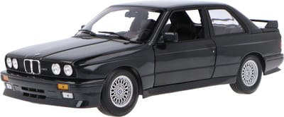 BMW M3 Street 1987 - 1:18 - Minichamps