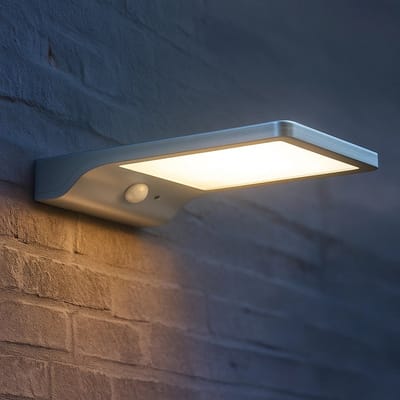 Solar wandlamp buiten 'Slim' - Zilver - Buitenlamp met sensor - Tuinverlichting met sensor - Schijnwerper met bewegingsmelder - Wandlamp op zonne-energie