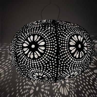 Solar lampion met motief – ovaal - 35 b x 25 h – zwart