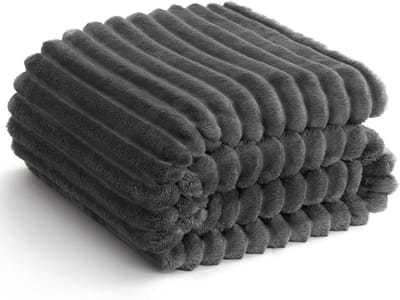 XXL Knuffeldeken 220x240 cm – Superzachte Flanellen Fleece Deken in grijs – Stijlvolle Woondeken voor Bank en Slaapkamer