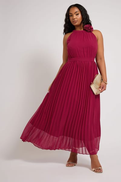 Yours London Geplooide Maxijurk Met Corsage In Rood Size 46