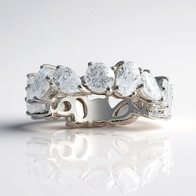 Cavill - 925 Sterling Zilver Gerhodineerde Ring - 7,29 ct Witte Topaas - Ovaal & Peervormig Edelsteen - Elegante Dames Sieraden