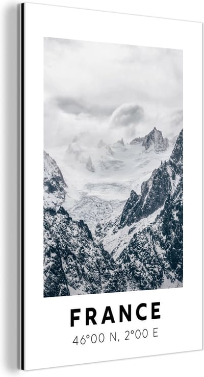 Wanddecoratie Metaal - Aluminium Schilderij Industrieel - Frankrijk - Bergen - Sneeuw - 120x180 cm - Dibond - Foto op aluminium - Industriële muurdecoratie - Voor de woonkamer/slaapkamer