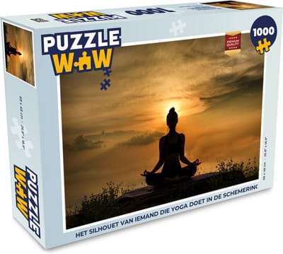 Puzzel Het silhouet van iemand die yoga doet in de schemering - Legpuzzel - Puzzel 1000 stukjes volwassenen