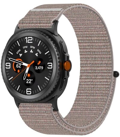 By Qubix - smartwatch bandje - Compatible Samsung bandje - Sportloop nylon bandje - Zandroze - Geschikt voor Samsung Galaxy Watch 9 (40/44mm) - Watch 8 (40/44mm) - Watch 8 Classic (46mm)