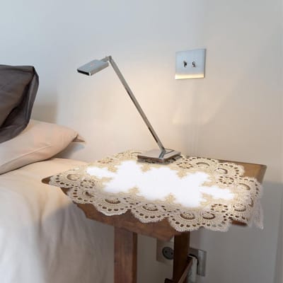 Dailygoods - Linnen ellipsen tafelkleed - Ovaal tafelkleed - Lichtgeel met kanten rand - Stofdicht - Geschikt voor thuisfestival - 30 x 45 cm