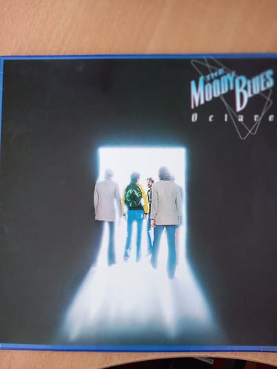 LP- THE MOODY BLUES - OCTAVE ( 1978)