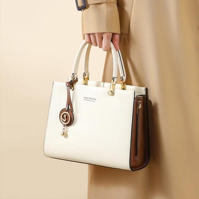 Nieuwe Dames Tas Grote Capaciteit Draagbaar Reizen Moeder Tas Licht Luxe Schoudertas Verjaardagscadeau High-end Crossbody white