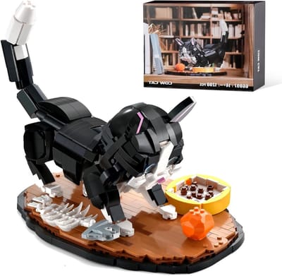 XITALAXU Cow Cat Construction Set, Adult Home and Office Decor, Animal Collectible Model Construction Toy, Ideal Gift for Cat Lovers and Teens 14+(1200PCS)