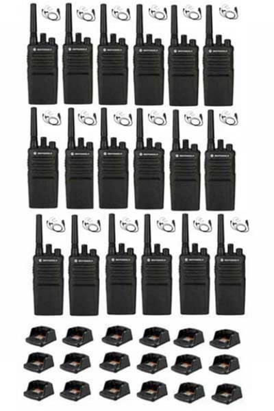 Set van 18 Motorola XT420 UHF IP55 PMR446 Portofoon met laders en beveiliging oortje