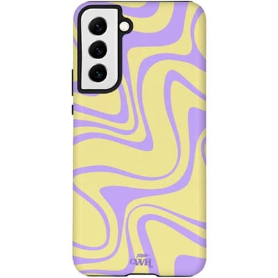 xoxo Wildhearts Sunny Side Up - Hoesje geschikt voor Samsung Galaxy S22 Plus - Siliconen hoesje met dubbele beschermlaag - Luxe case - Stevige backcover - Golvenprint - Golvend patroon - golven - Geel / Paars