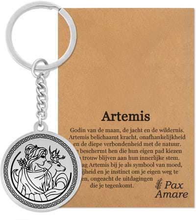 Griekse God Artemis Sleutelhanger op Cadeau Kaartje - Zilverkleurige Mythologie Talisman - Roestvrij Staal - Olympus Cadeau - Pax Amare