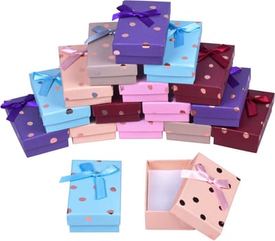 24 Stuks Sieradendoosjes Karton met Schuimrubber 8x5x2,5 cm - Elegante Geschenkverpakking voor Ringen, Halskettingen en Hangers