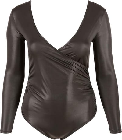 Cottelli Plus Size – Diep Uitgesneden Body met Wetlook Uitstraling voor een Spannende Date – Maat L – Zwart