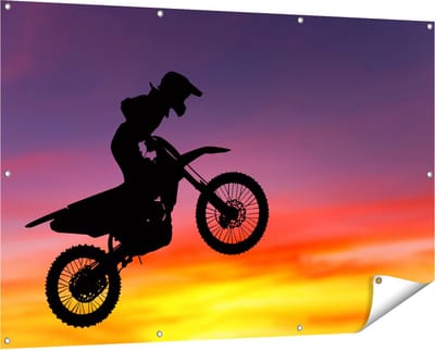 Gards Tuinposter Silhouet van een Motorcross in de Lucht - 150x100 cm - Tuindoek - Tuindecoratie - Wanddecoratie buiten - Tuinschilderij