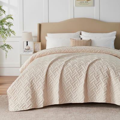 beeweed Feel Elegante sprei met ultrasoon reliëf in beige, 170 x 210 cm, veelzijdige woondeken als bedsprei of banksprei, quilt, stijl, ideaal als sprei